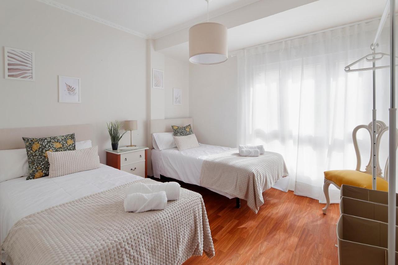 115A - Amplia Vivienda En Playa San Lorenzo Gijón Esterno foto